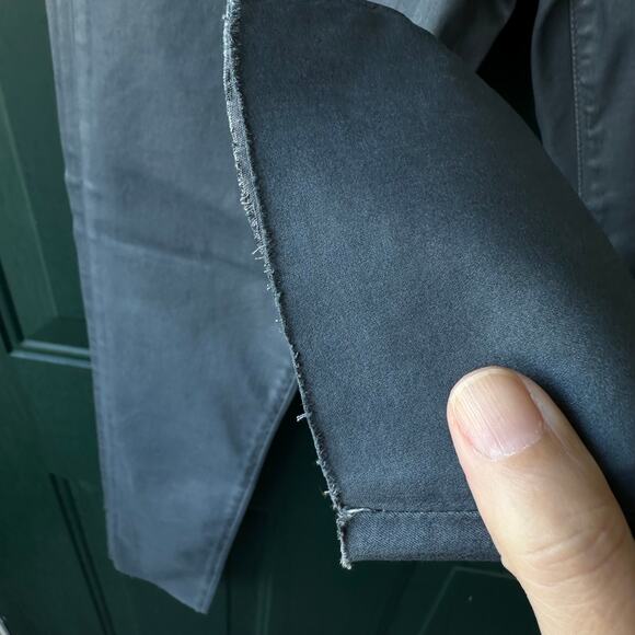 NWOT AG Farrah Skinny Jeans 27 Made in USA Gunmetal Coated Denim $225 MSRP - Picture 4 of 9